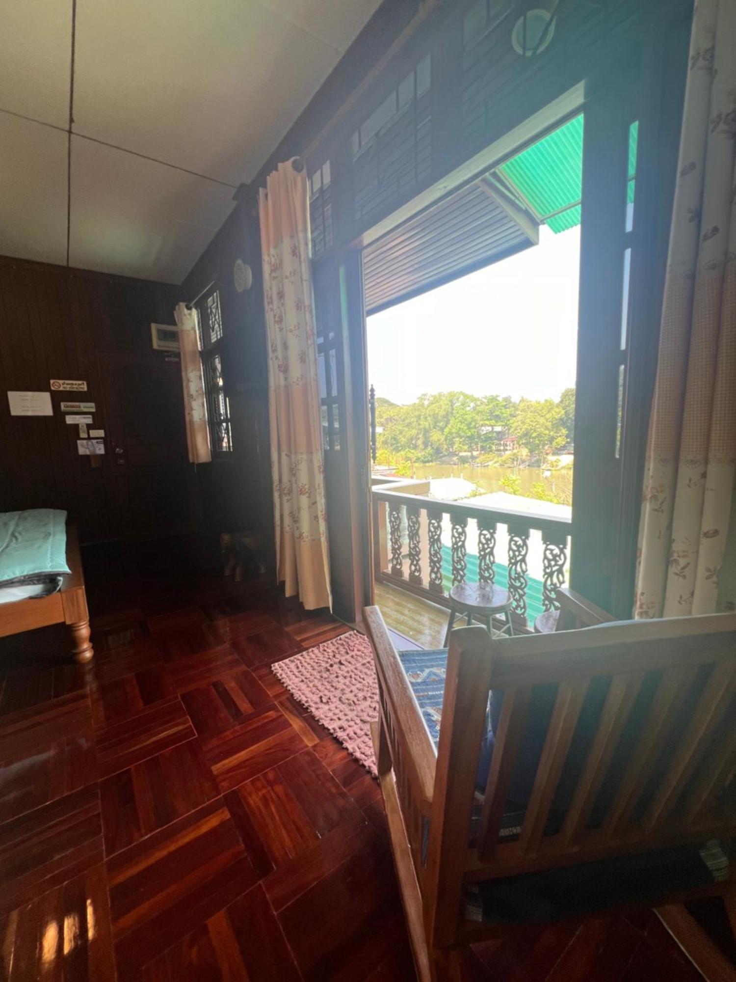 Ban Heng Appartement Phra Nakhon Si Ayutthaya Buitenkant foto